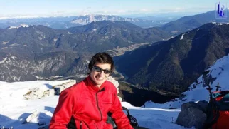 Miha kar žari, samo da so hribi, sonce in najboljša družba okrog njega