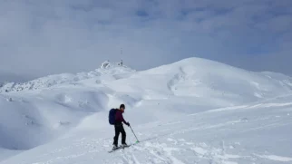 Ok, Ajdo pofotkal, grem naprej! Ke proti stolpu