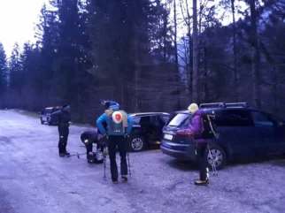 Prva manjša zmaga je bila prevoznost ceste in pa parkiranje tik pred rampo.