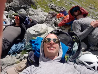 Posledice 12 dni so bile vidne, ko smo popadali na balvanu.