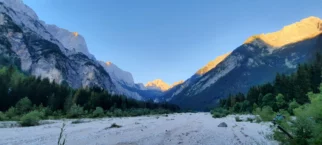 Jutranji razgled in zadnji stik z ljudmi za nadaljnjih 13 ur