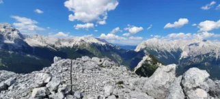 Pogled iz Trentskega pelca proti Vršiču