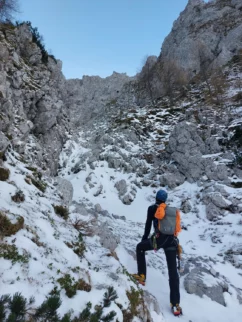 Snega je vedno več,