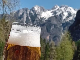 več beline u pivi, ko u Špiki
