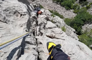 važno, da mi fant zaupa