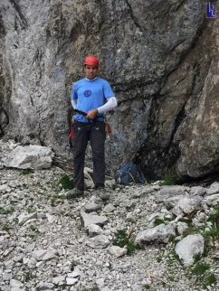 STAREJŠI TEČAJC JE PRIPRAVLJEN ZA AKCIJO