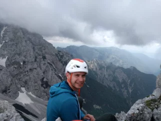 Še enkrat moj mož z novo čelado :)