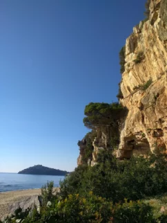 Tako silno nesrečo smo imeli z vremenom in razgledom.