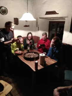 Tilen: "A lahko že jem!"