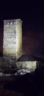 Stolpi_v_Mestii