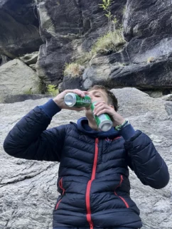 Se bom kar mal po Prešernu zgledoval :D