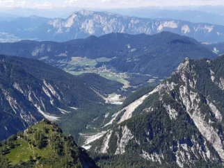 ee, da ni nas Goriškov, bi slovenci en klinac leteli k Orli, he he
