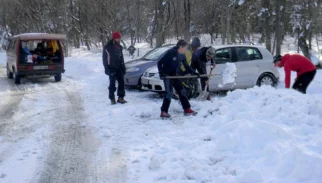 nismo sami in se moramo vkopati