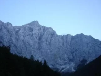 Skalaška v Steni, Čop nas je pa zavrnil...