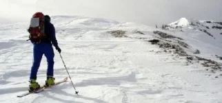 Leva grapa v Malem vrhu, turni smuk s Krna