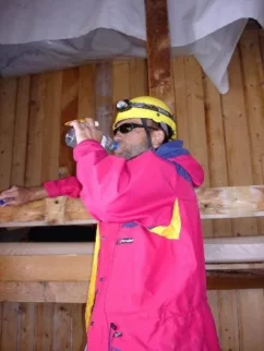 utrujeni na bivaku