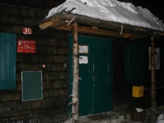 pri domu pod Storžičem je bilo še vse tiho