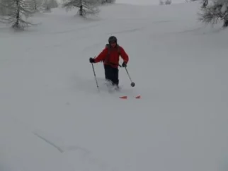 Čampa- pozer.