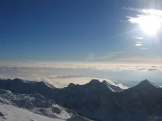 Medtem se je nad Draškima vrhovoma naredil dan.