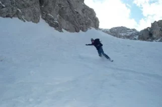proti dolini
