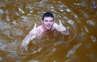 Luki pravi, da voda ni poscana, le polna je železa.