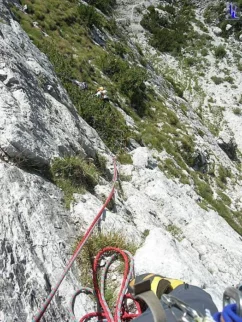 Tretji raztežaj smo razdelili na dva dela (česar se zavemo šele mnogo kasneje).