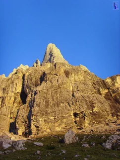Cima della Madonna v večernem žaru; do avta smo prišli v mraku in trdno odločeni, da se naslednje dni držimo južnih sten.