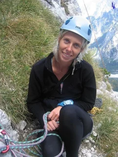 "Dej še mene mal sliki!"rnrnTak nasmeh je bil pred mojim plinskim 'dodatkom'. Pol je nasmeh dobil malo drugačno obliko... Hehe!