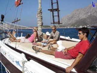 PORN boat !
