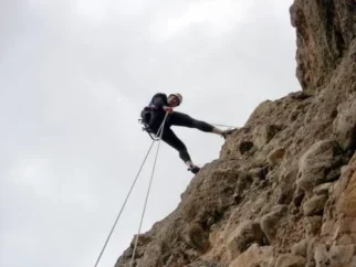 Zaradi previskov v smeri nama kljub nevihti uspe ostati suha.