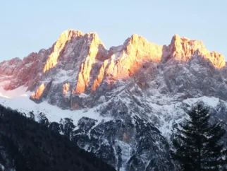 Škrlatiški_stebri