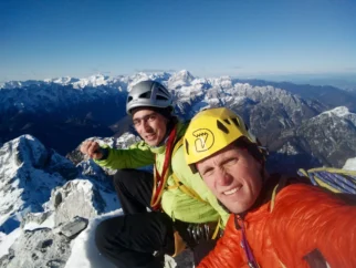 Še_selfi_na_vrhu